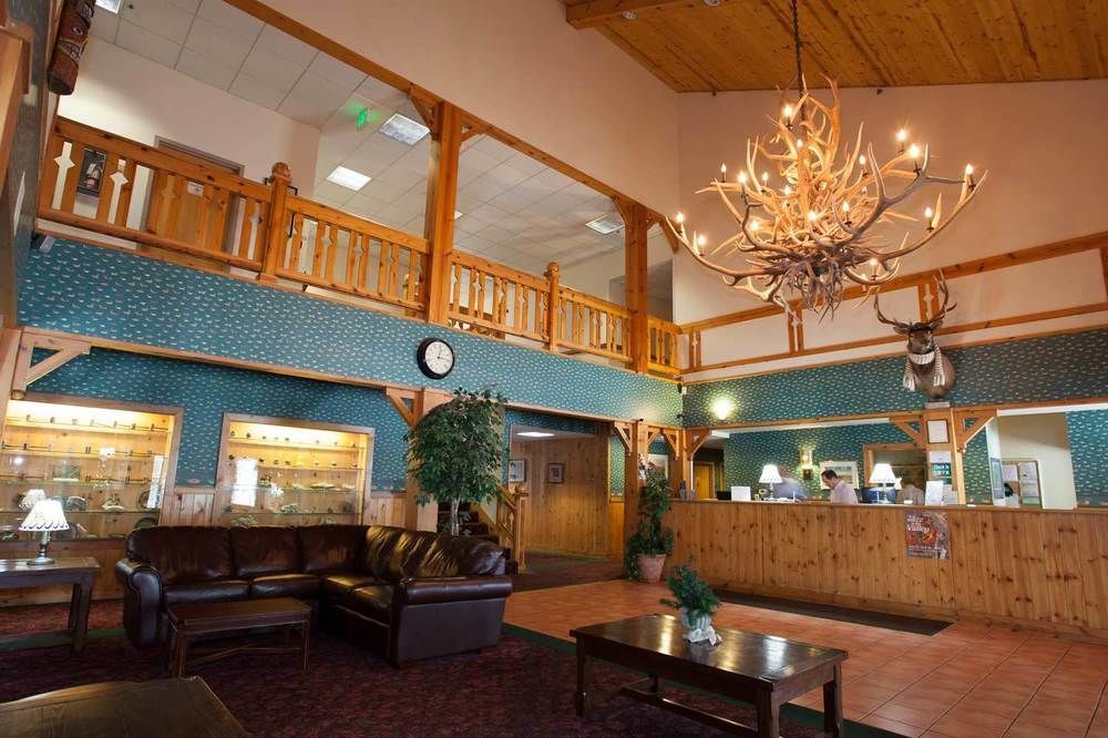 The Summit Inn Snoqualmie Pass Bagian luar foto